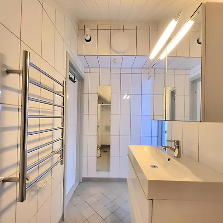 Mercury House, Cathedral View ! Free Parking ! Holiday home
