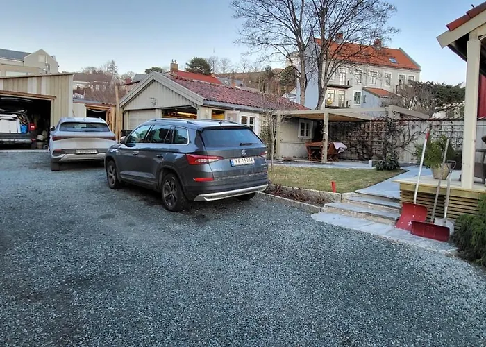 Mercury House, Cathedral View ! Free Parking ! Тронхейм