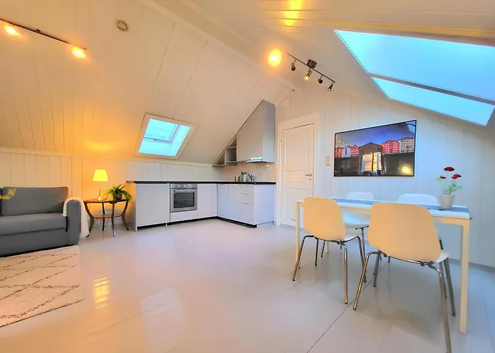 Mercury House, Cathedral View ! Free Parking ! Дом отдыха Тронхейм