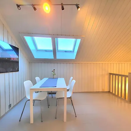 Mercury House, Cathedral View ! Free Parking ! Semesterbostad Trondheim