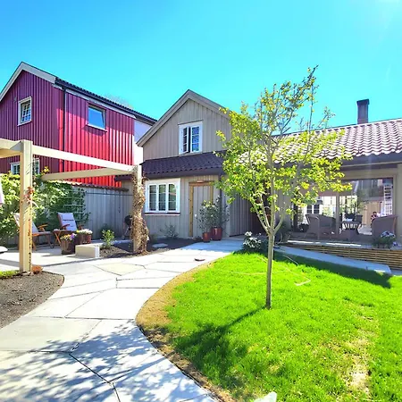 Semesterbostad Mercury House, Cathedral View ! Free Parking !